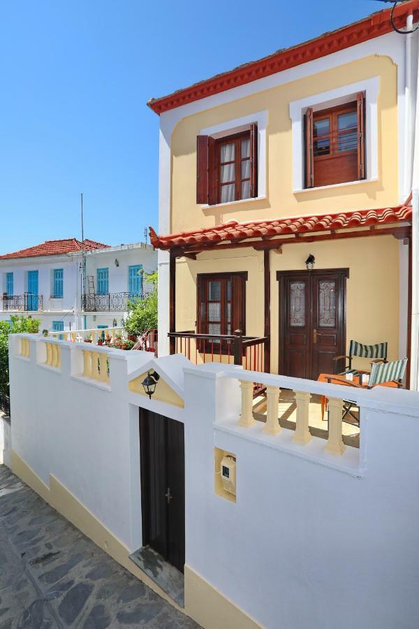 Casa Al Pozzo Villa Skopelos Town Exterior photo